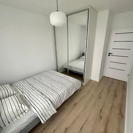Sdh 4 Comfortable Near Warsaw 라지민