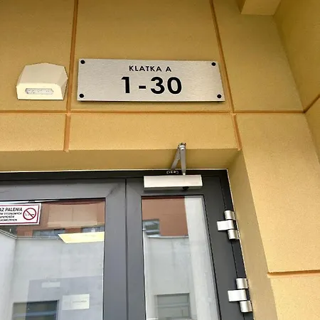 아파트 Sdh 4 Comfortable Near Warsaw 라지민